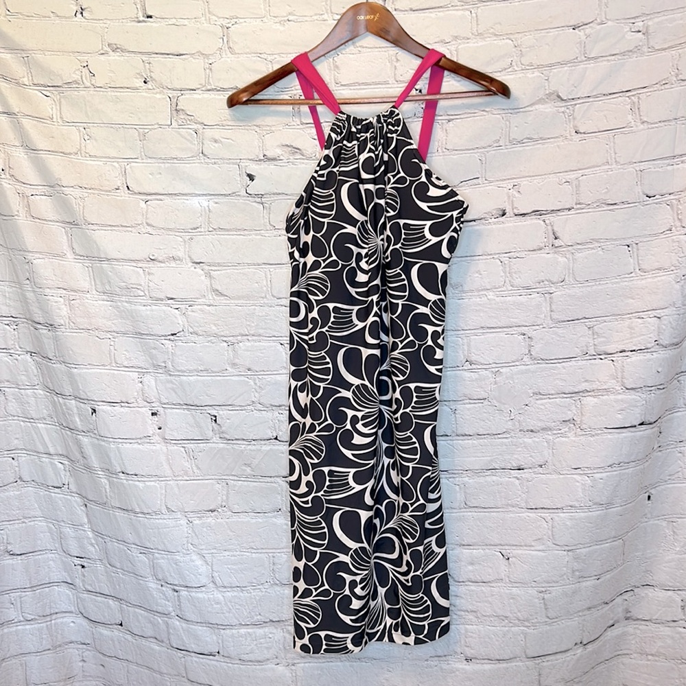 Athleta Gray White Pink Floral Athletic Dress Size Medium Excellent Condition